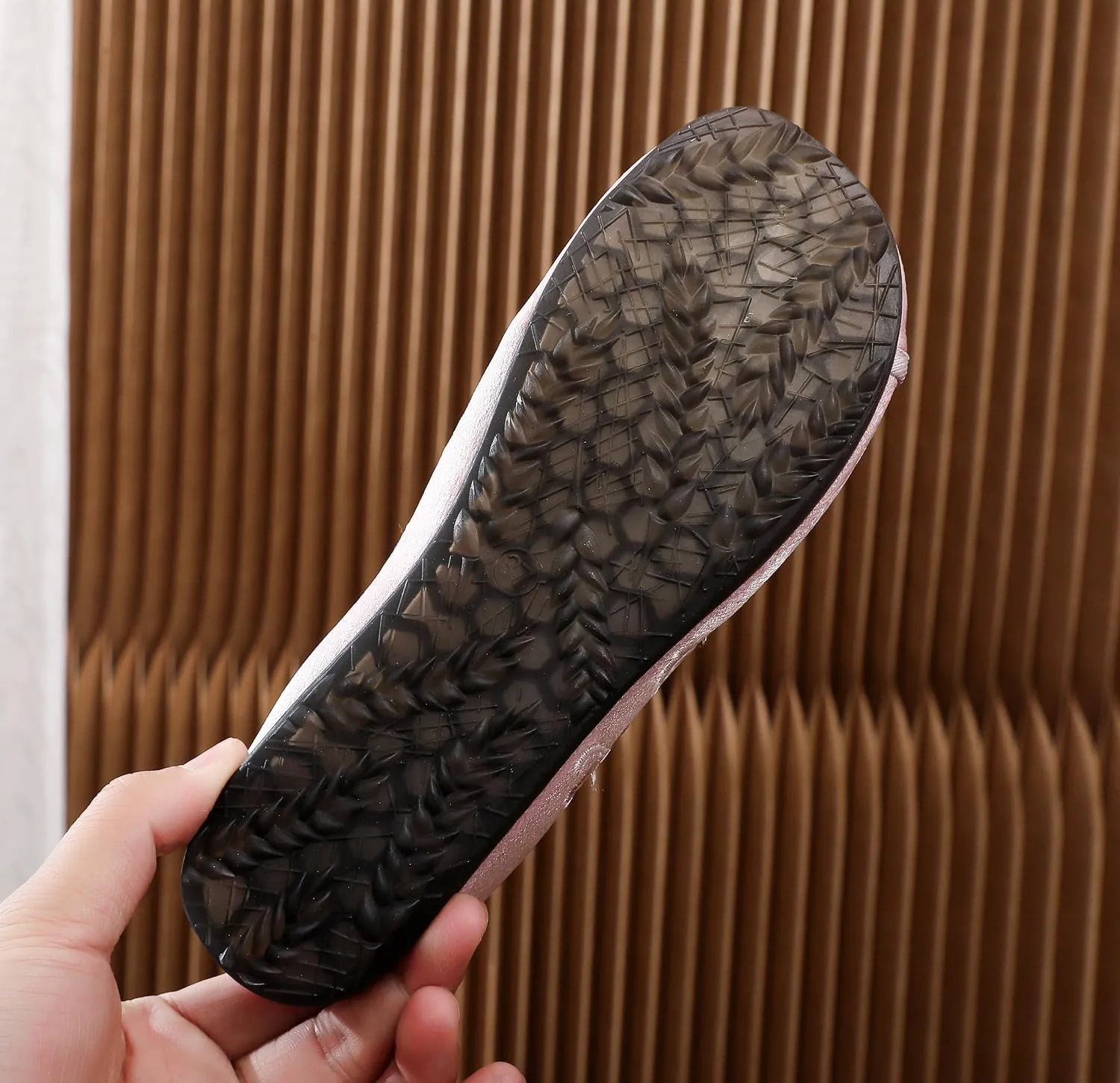 Chinese Slippers for Women Embroidered Mules Slip on - Comfortable Walking Retro Trendy Soft Cute Casual Beach Travel Lightweight Running Standing All Day Business Office Driving Birthday Gifts