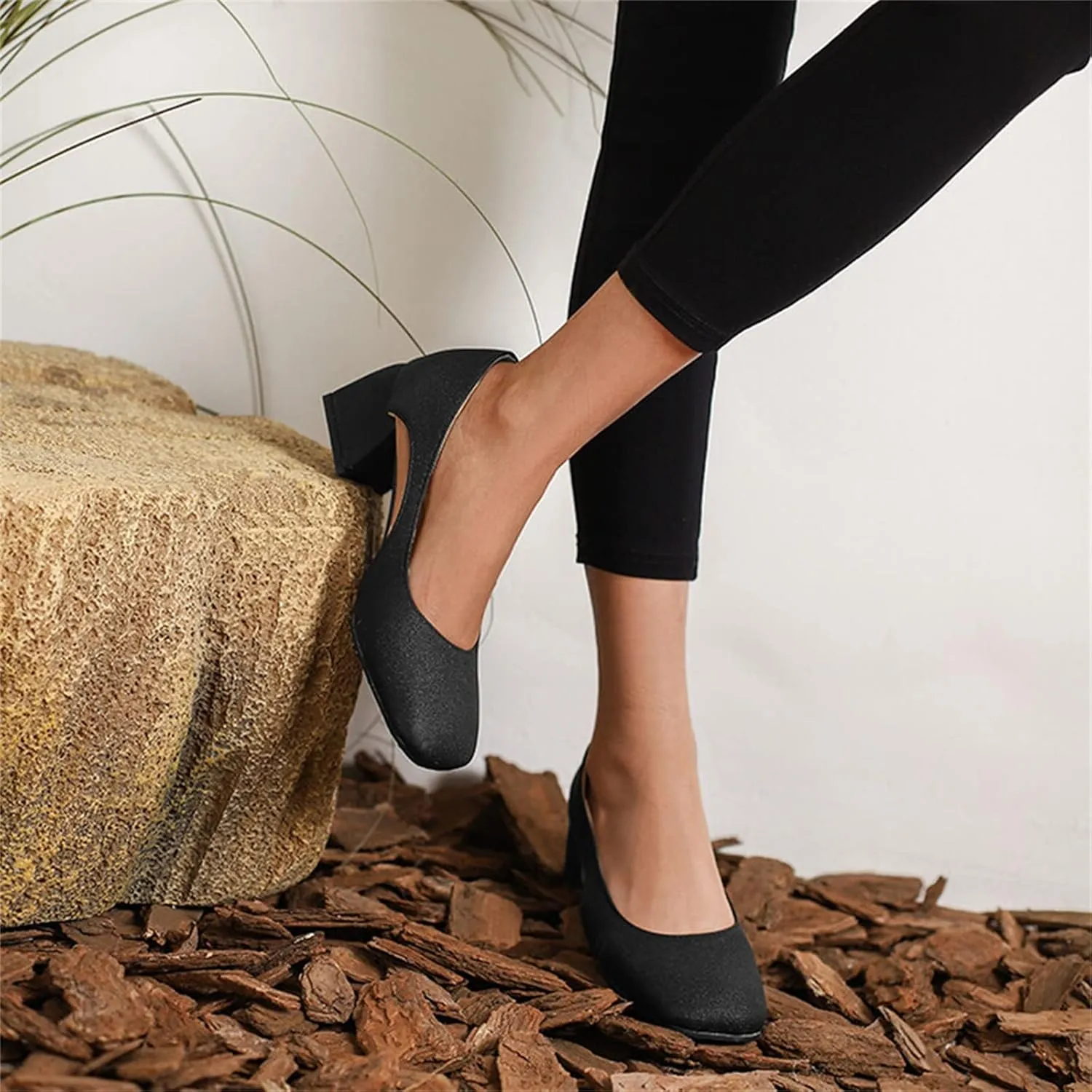 Chunky Heels for Women T Strap Mary Janes Closed Toe Dress Shoes Square Toe Office Shoes Suede Vintage Heels
