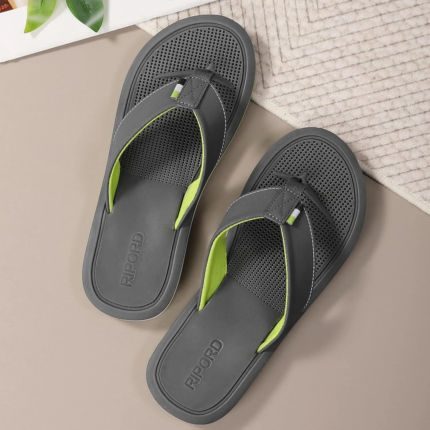 Flip Flops for Men Thong Sandals Comfortable Fashion Casual Sandals Indoor Outdoor Summer
