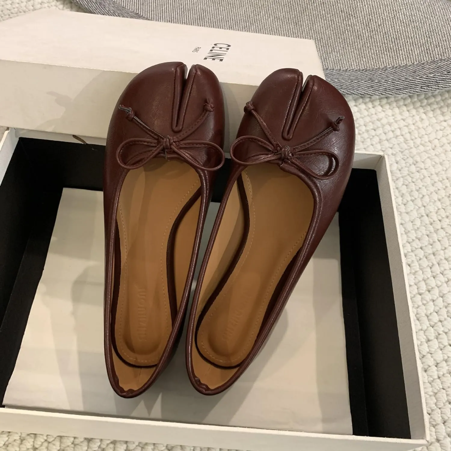 Geerta Tabi Shoes Women Slip on Bow Decorated Ballet Flat - Low Top Split Toe Orthopedic Sandals Cute Casual Comfortable Walking Lightweight Loafers Female Solid All-Match for Daily Wear Beach Travel