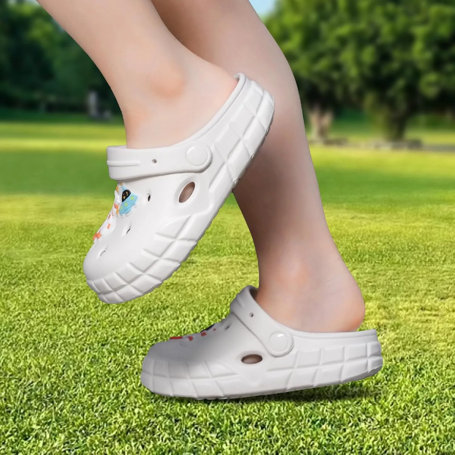 Kids Clogs for Boys Girls Lightweight Slip-On Sandals Water Shoes Beach Pool Slippers for Toddler/Little Kid