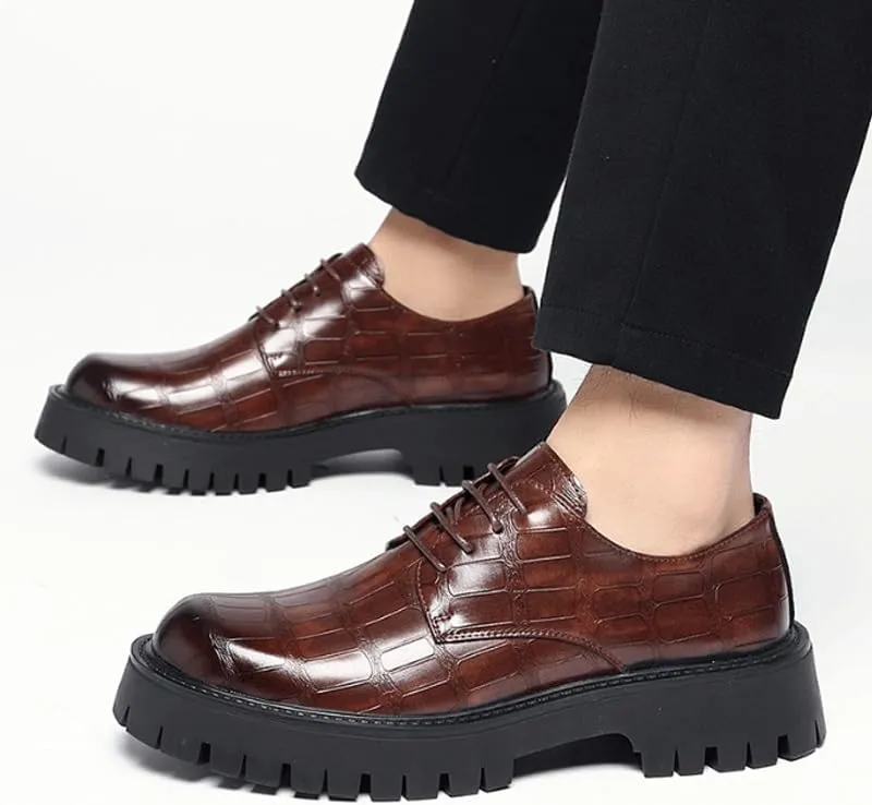 Men's Breathable Leather Wingtip Brogue Oxfords Modern Leather Business Casual Scale Pattern Comfort Formal Shoes Comfortable Round Toe Lace Up Loafers