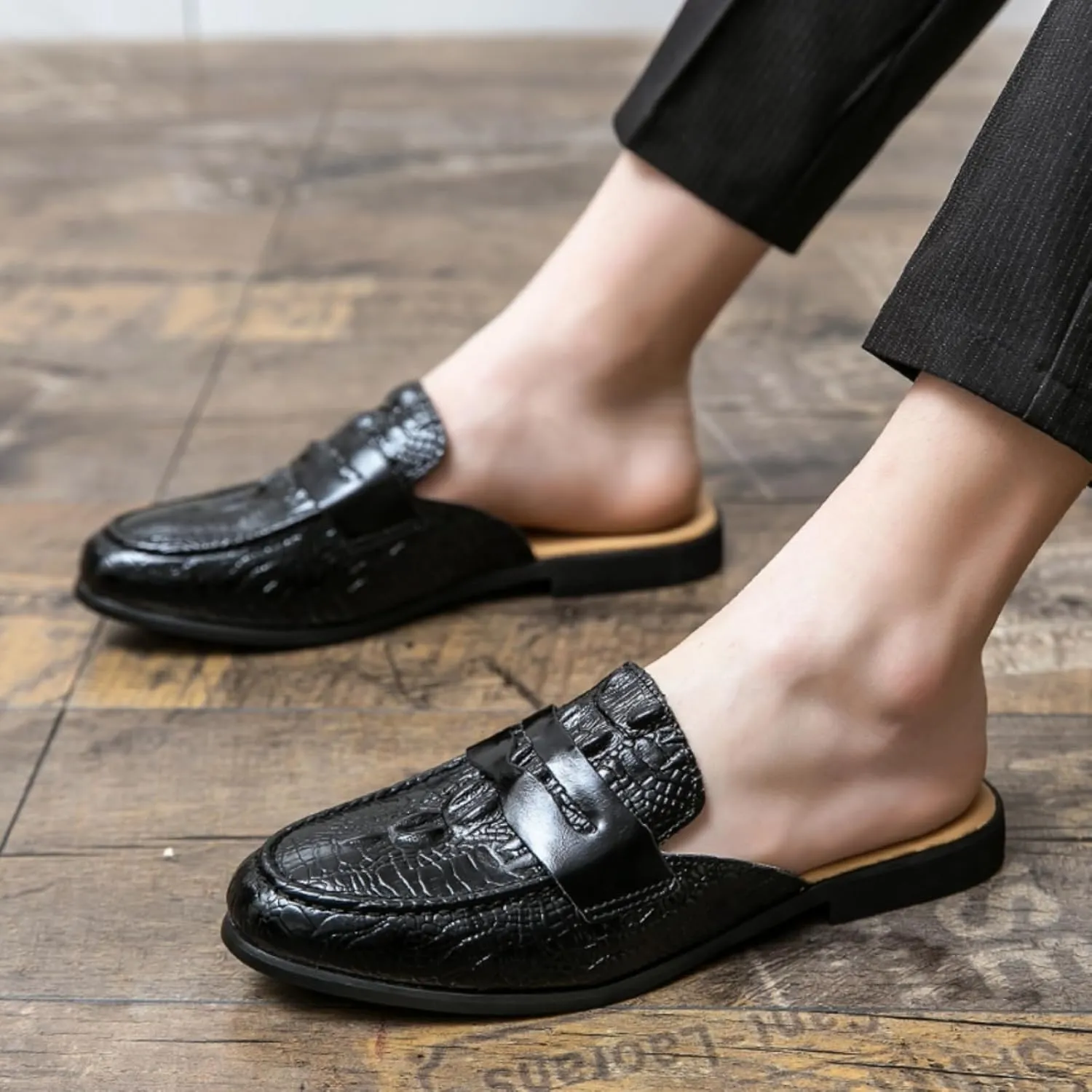 Mens Leather Slip On Mules Sandals Lightweight Retro Smoking Slippers Casual Wingtip Backless Flat Half Loafers for Formal Business Dress