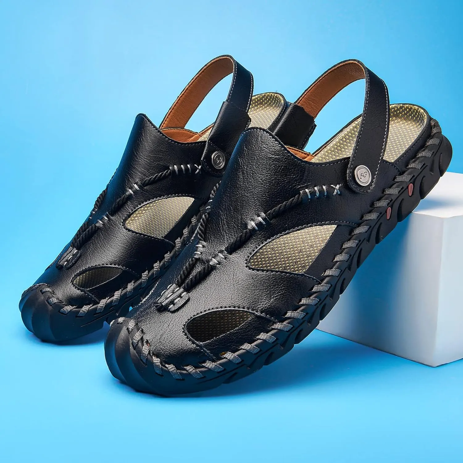Mens Sandals Leather Closed Toe Outdoor Summer Anti-Slip Beach Sandals