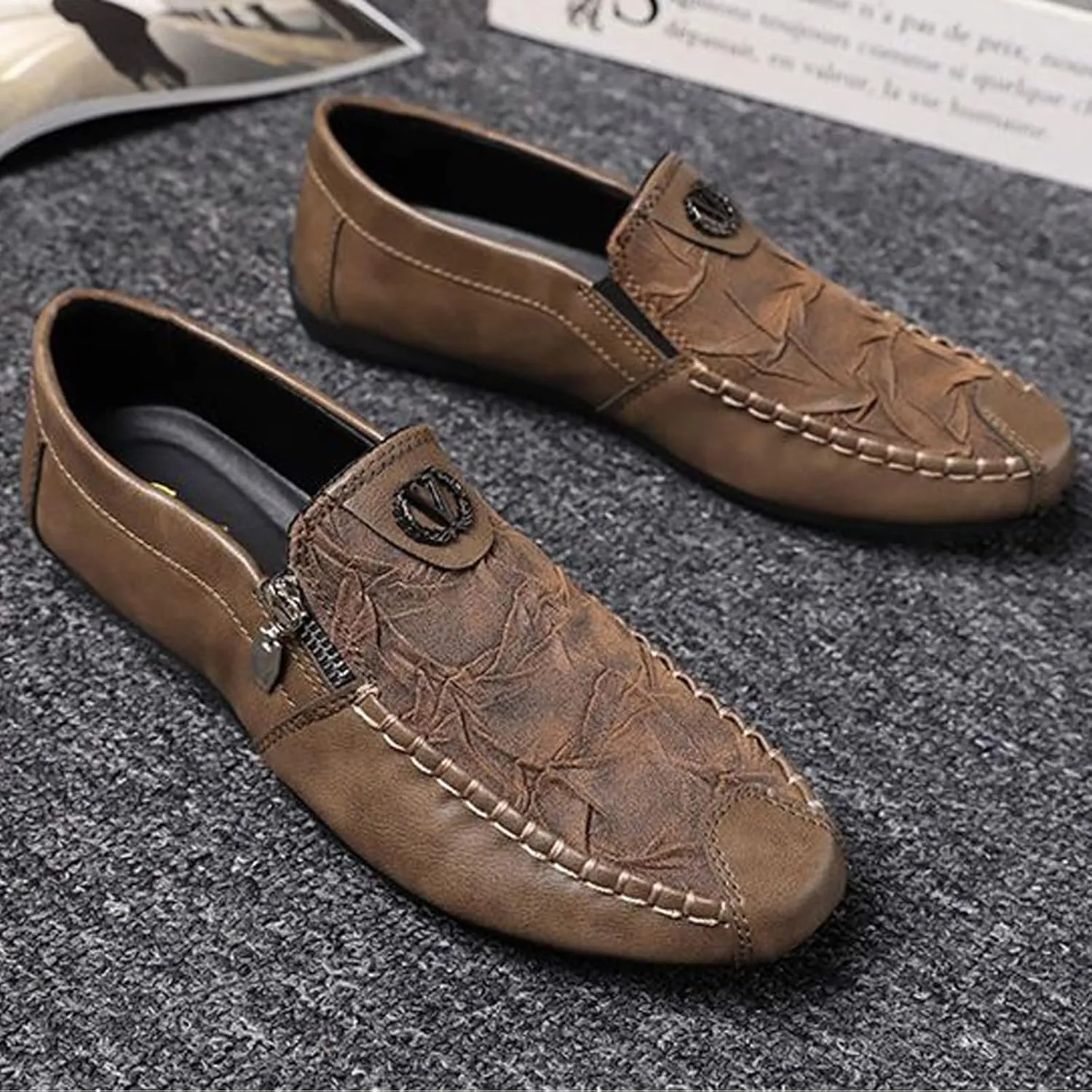 Men's Vintage Leather Zipper Loafers Slip On Comfortable Soft Sole Moccasin Boat Shoes Stylish Casual Driving Walking Shoes