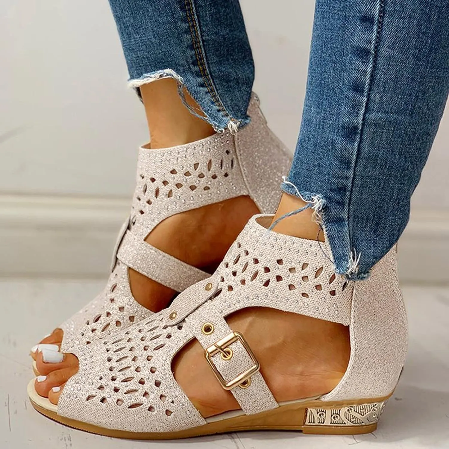 Orthopedic Hiking Sandals Women Adjustable Straps Arch Support Thick Cushion Outdoor Walking Shoes Plantar Fasciitis Relief Summer Sport