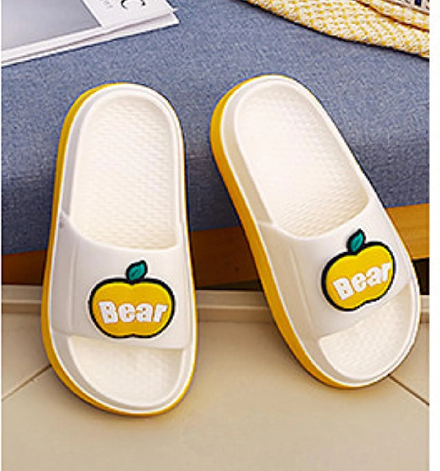 Womens Cute Summer Sandals Slippers Open-Toe Pillow Slides Cushioned Home Beach Indoor Outdoor Shower Shoes