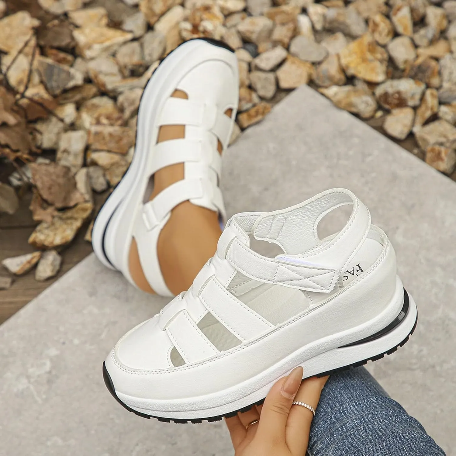 Women's Platform Sandals Hollow-Out Closed Toe Ankle Strap Wedge Sandal Height-Boosting Thick Sole Summer Casual Comfortable Walking Shoes