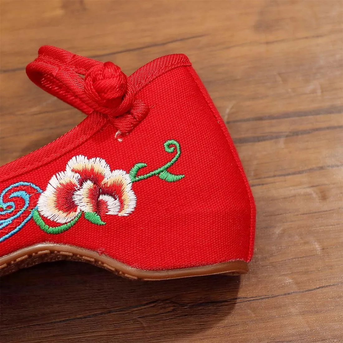 YIBLBOX Girls Chinese Traditional Flower Embroidered Oxfords Shoes Dancing Ballet Canvas Loafers Mary Jane