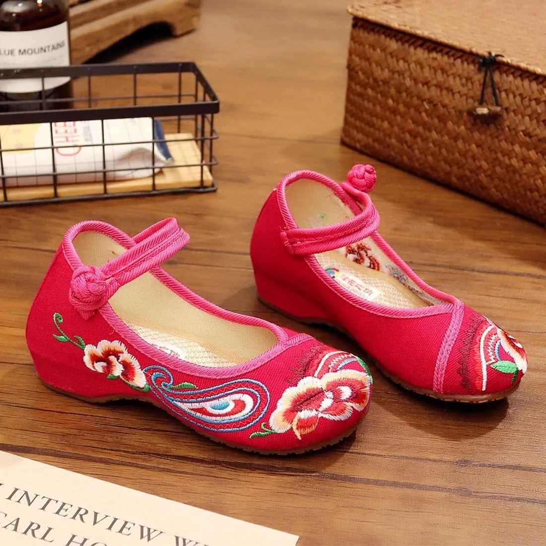 YIBLBOX Girls Chinese Traditional Flower Embroidered Oxfords Shoes Dancing Ballet Canvas Loafers Mary Jane