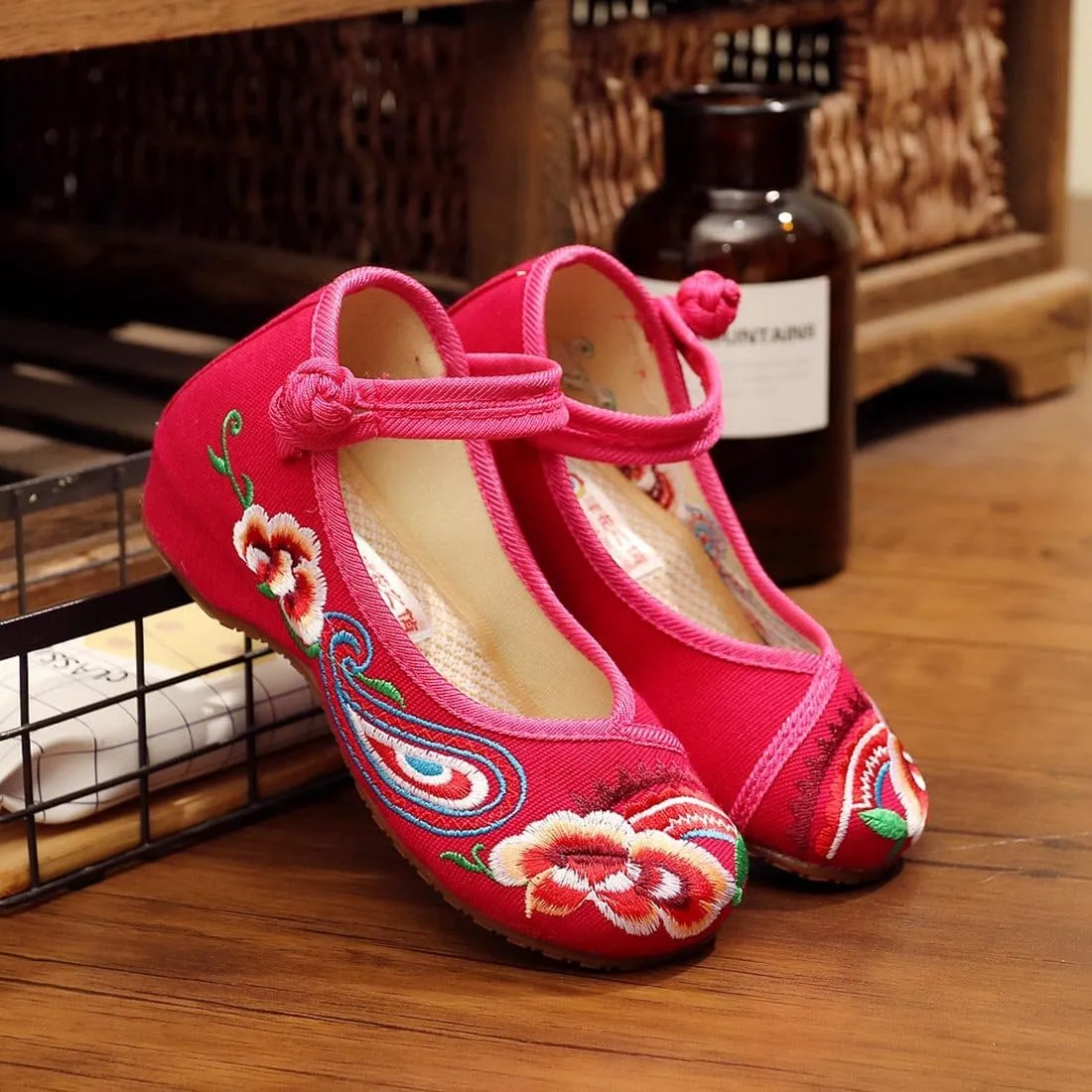 YIBLBOX Girls Chinese Traditional Flower Embroidered Oxfords Shoes Dancing Ballet Canvas Loafers Mary Jane